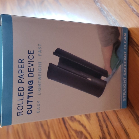 Little Elf Rolled Paper Cutting device - Picture 3 of 6